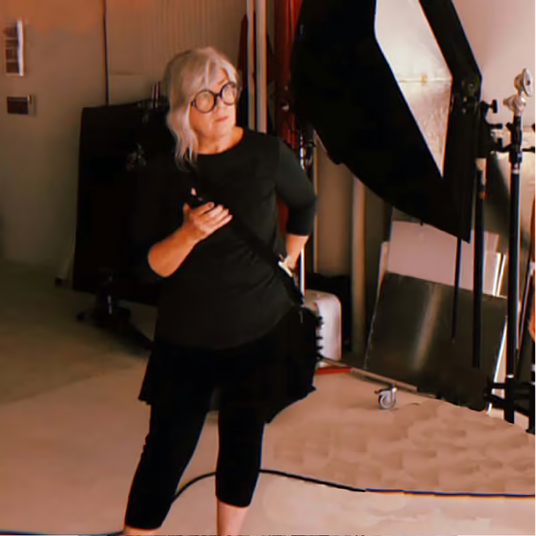 Jill Turnbull is an internationally published freelance session hair stylist, expert hair colourist, and available to do makeup by request. Born in England, raised in Australia currently based on the east coast of the USA working globally. 